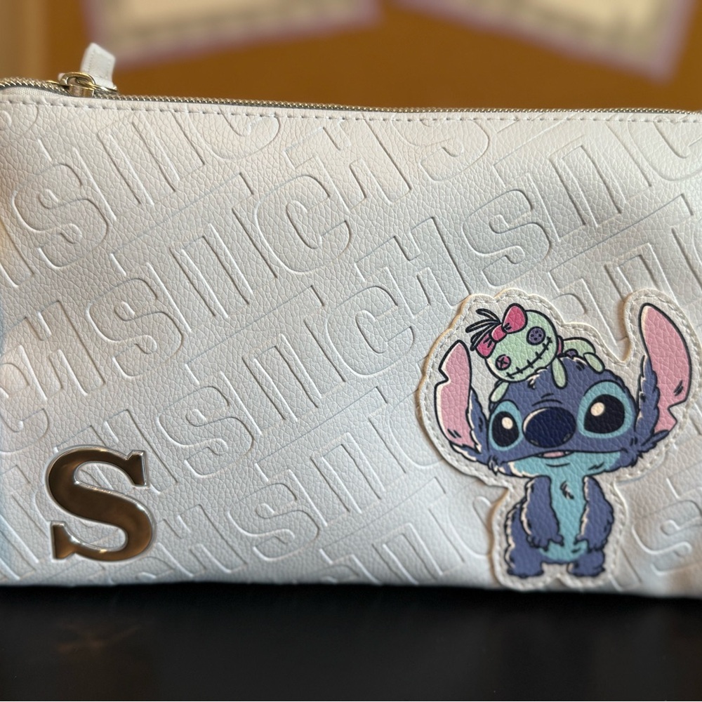 Disney Primark Stitch Embossed Pyramid Makeup Bag